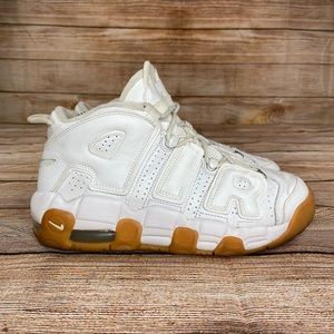 Nike Air Uptempo Basektball Shoes Youth Size 7 Athletic Shoes 415082-101.